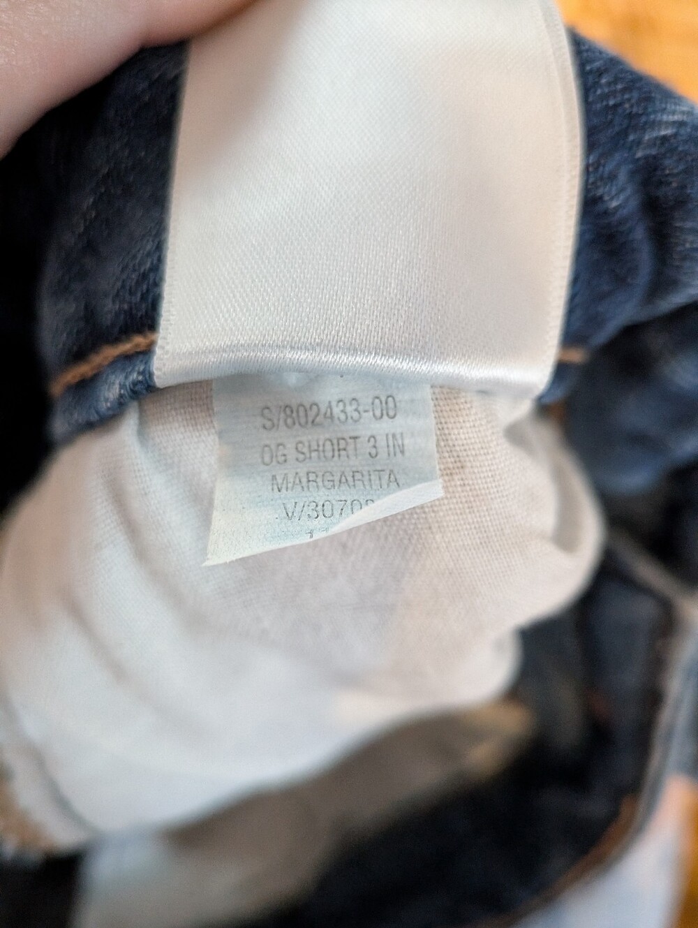 Old Navy 3in Distresses Denim Shorts Size 10 - Picture 5 of 5